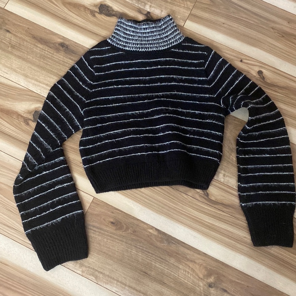 TooShop Crop Mock Neck Sweater